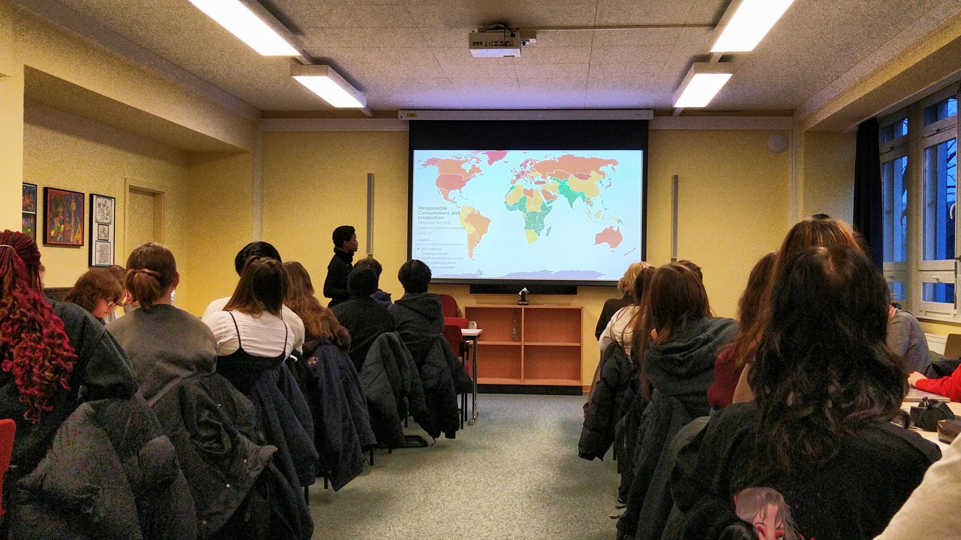 Projekt "Bridging Cultures" der LK Englisch